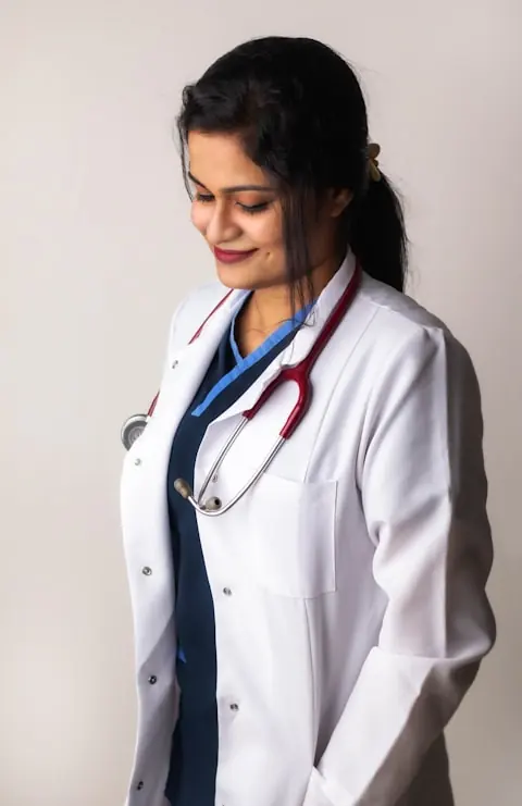 Dr. Isabelle Fontaine